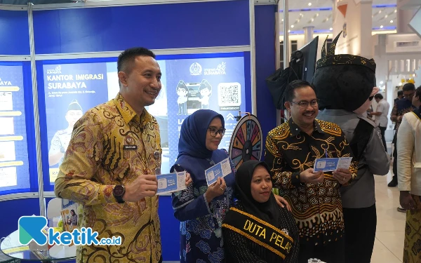 Imigrasi Hadir di Surabaya Great Expo 2024, Bagi-Bagi 20 Voucer Permohonan Paspor