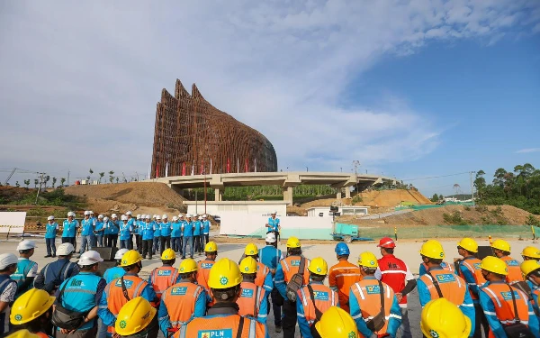 PLN Kerahkan 450 Personel Siagakan Pasokan Listrik HUT ke-79 di IKN