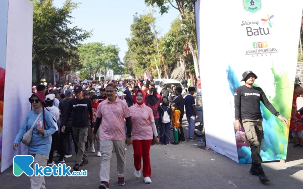 55 Ribu Orang Ikuti Gerak Jalan Sehat Heroik Pemkot Batu