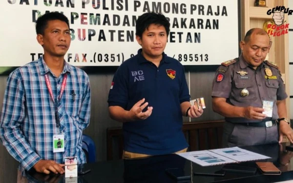 Thumbnail Waspadai Pita Cukai Palsu, Satpol PP- Bea Cukai-Damkar Gelar Sisak Gabungan