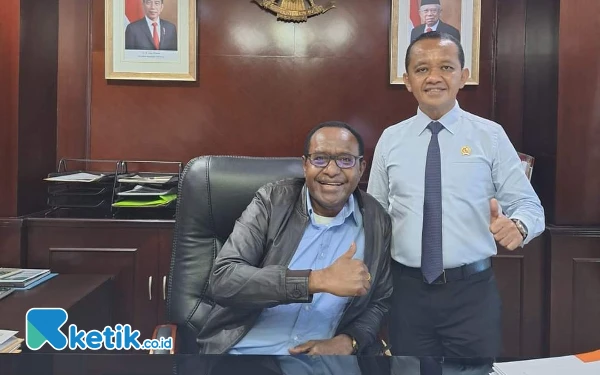 Rekom Partai Golkar Jatuh kepada Pasangan Bernard Sagrim-Siarjudin Bauw di Pilgub Papua Barat Daya