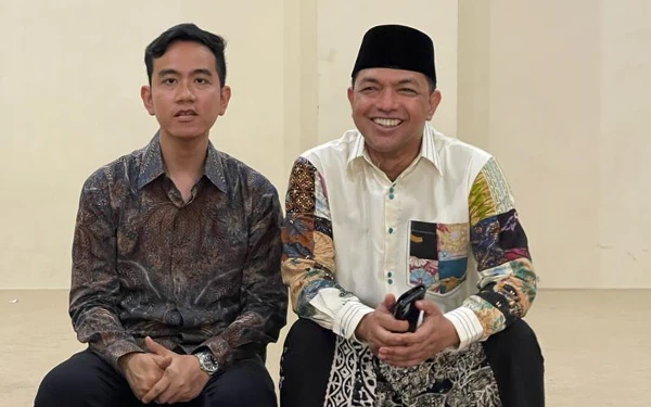 Inilah Sosok Gus Hans, Pendamping Risma di Pilgub Jatim 2024