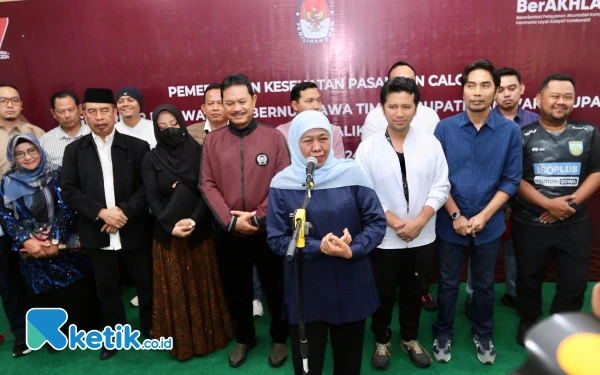 Jalani Tes Kesehatan di Graha Amerta RSUD dr. Soetomo, Khofifah: Semoga Lancar