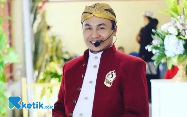 Mengenal Ki Ruwiyanto, Dalang yang Mantap Ambil S-3 di Unisma