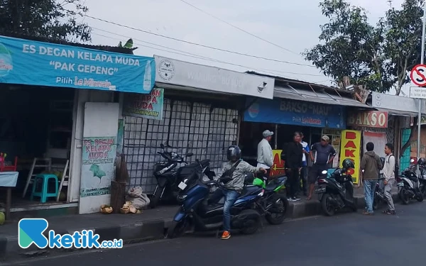 Puluhan PKL Jalan Sultan Agung Kota Batu Tolak Digusur