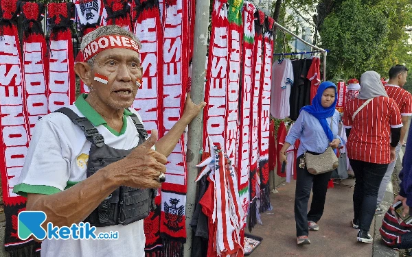 Thumbnail Sederet tren positif yang ditunjukkan anak asuh Shin Tae-yong menambah antusiasme masyarakat untuk memberi dukungan kepada Timnas Indonesia tercinta. (Foto: Naufal Ardiansyah/ Ketik.co.id)