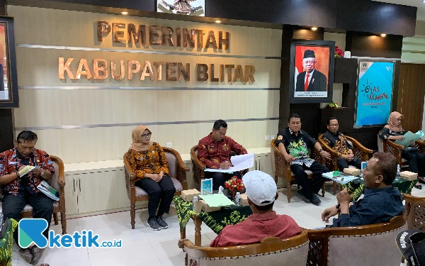 Format Kabupaten Blitar Audiensi dengan Pemkab, Tuntut Kesejahteraan Ketua RT dan RW