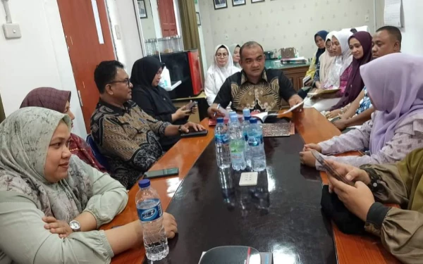 Tingkatkan Layanan Kesehatan, Plt Sekda Simeulue Kunjungi RSUD