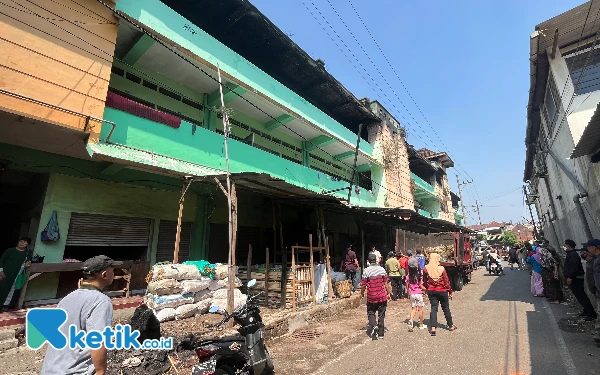 Thumbnail Diskopindag Kota Malang Identifikasi Pedagang Terdampak Kebakaran di Pasar Comboran