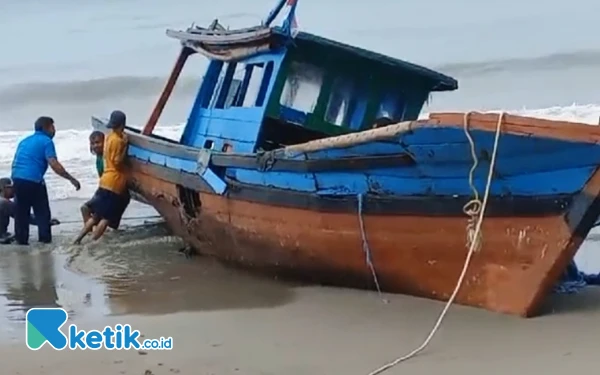 Satu Kapal Nelayan Ditemukan Terdampar di Pulau Birahan Gosong