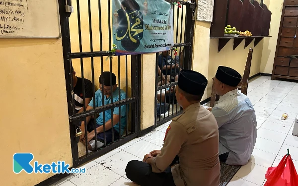 Puluhan Tahanan Polres Situbondo Peringati Maulid Nabi