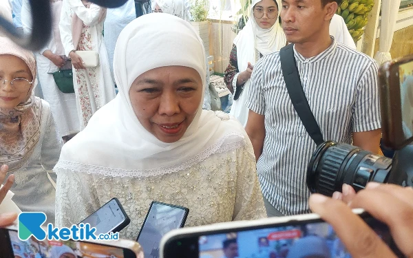 Putra Ketiga Akan Lepas Masa Lajang, Khofifah Gelar Serangkaian Acara Jelang Pernikahan