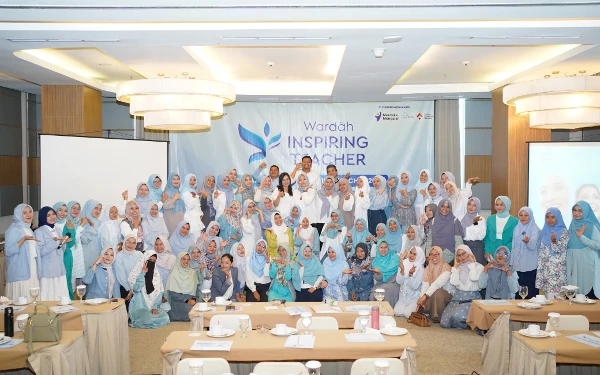 Thumbnail Berita - Dukung Program Pendidikan, Wardah Gelar Program Inspiring Teacher 2024