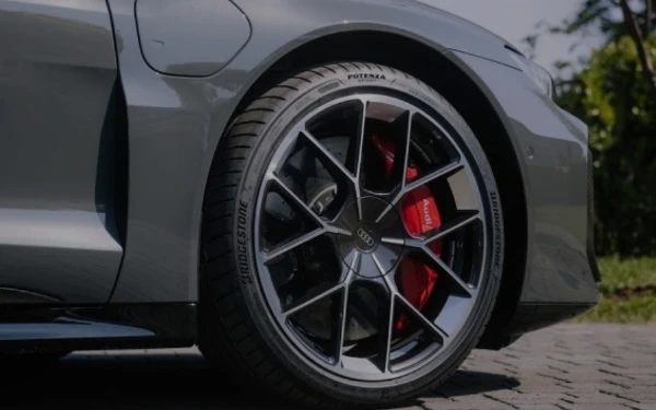 Thumbnail Bridgestone Kembangkan Ban Potenza Sport A untuk Audi e-tron GT