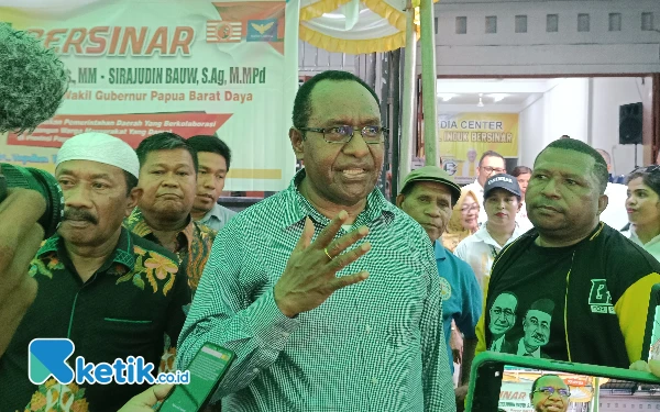 Tanggapi Seruan Ketua DPD Golkar Agar Masyarakat Tak Pilih Dirinya, Begini Tanggapan Cagub Papua Barat Daya Bernard Sagrim