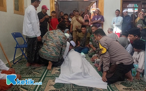 Dituding Lakukan Santet, Pedagang Bakso Lakukan Sumpah Pocong