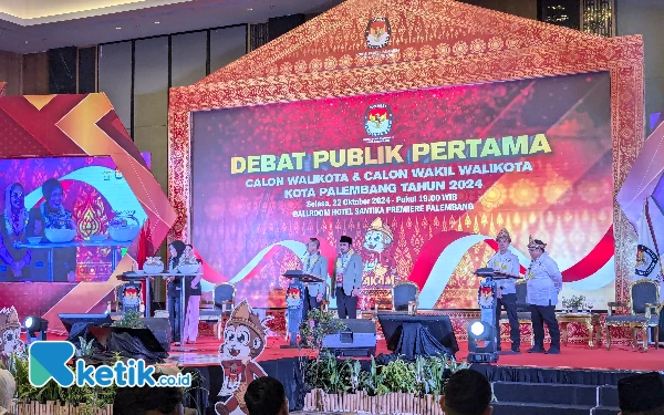 Thumbnail Ketiga Calon Wali Kota Palembang Soroti Masalah Pendidikan, Tawarkan Program Sekolah Gratis