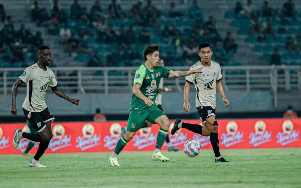 Persebaya Gagal Menang di GBT, Ditahan Imbang PSM 1-1