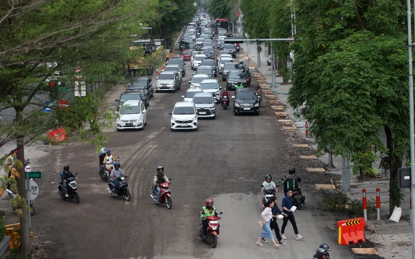 Thumbnail Antisipasi Musim Hujan, Pemkot Surabaya Percepat Pembangunan Sejumlah Proyek Infrastruktur