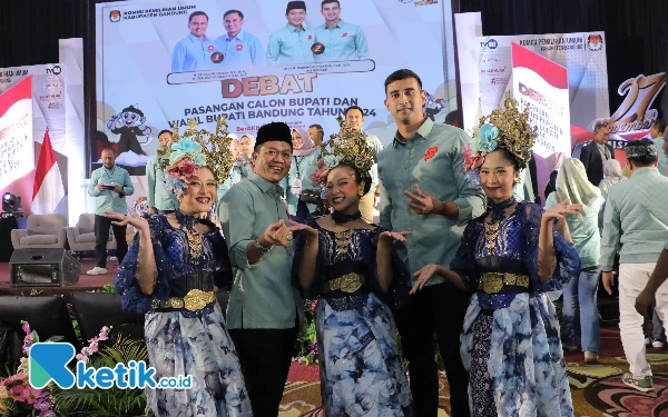 Paslon Dadang Supriatna-Ali Syakieb Siapkan Program 2 Kartu Bedas Jika Menangkan Pilbup Bandung