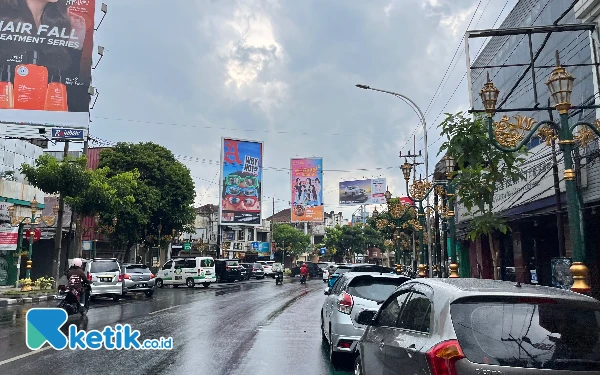 Thumbnail Dishub Kota Malang Siapkan Skema Penataan Parkir di Kayutangan Heritage, Soroti Karyawan dan Warga Sekitar