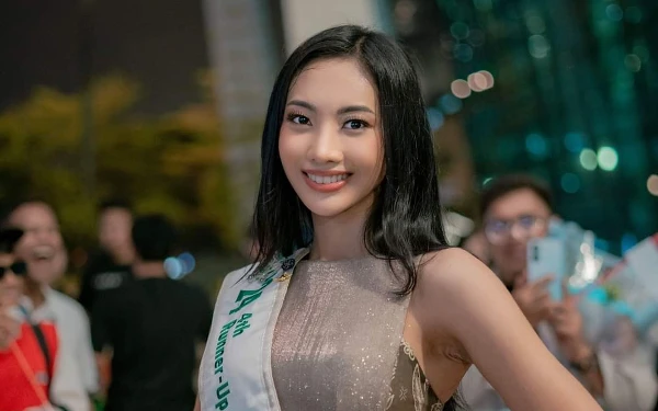 Thumbnail Sophie Kirana, RU 4 Miss International 2024 tiba di Bandara Soekarno Hatta usai berkompetisi di Jepang (Foto: Official Puteri Indonesia)