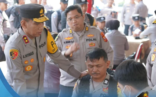 Thumbnail Kesiapan Pilkada 2024, Polda Jabar Lakukan Pemeriksaan Kesehatan Personel