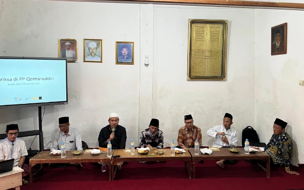 Thumbnail Gelar Ngariksa Bersama Kang Oman, YPP Qomaruddin Luncurkan Galeri Manuskrip Sampurnan