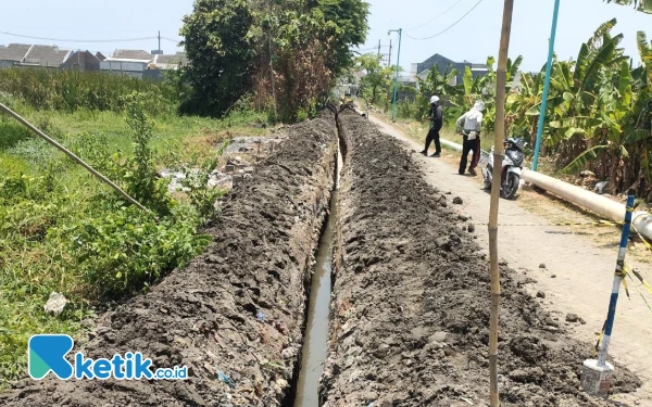 Thumbnail Berita - Perumda Delta Tirta Terus Perluas Cakupan Layanan, Bangun Jaringan Distribusi Utama