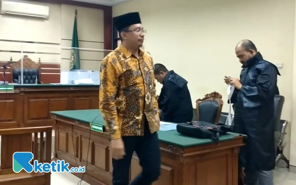 Sunat Insentif ASN, Eks Bupati Sidoarjo Ahmad Muhdlor Dituntut 6 Tahun 4 Bulan Penjara