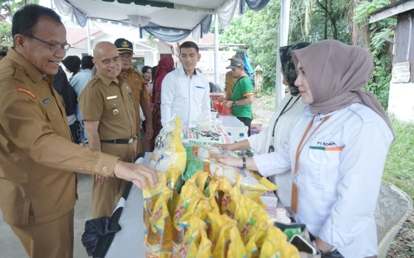 Thumbnail Jelang Nataru, Bupati Asahan Buka Operasi Pasar Reguler dan Khusus 2024