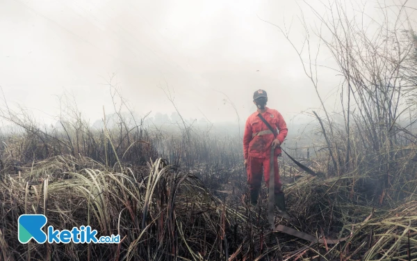 Thumbnail Berita - Mau Bernapas Susah, Begini Derita Warga Palembang yang Terdampak Asap Karhutla