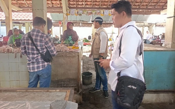 Thumbnail Pantau Pasar Tradisional Satgas Pangan Bareskrim Polri Sebut Harga Pangan di Yogyakarta Masih Stabil