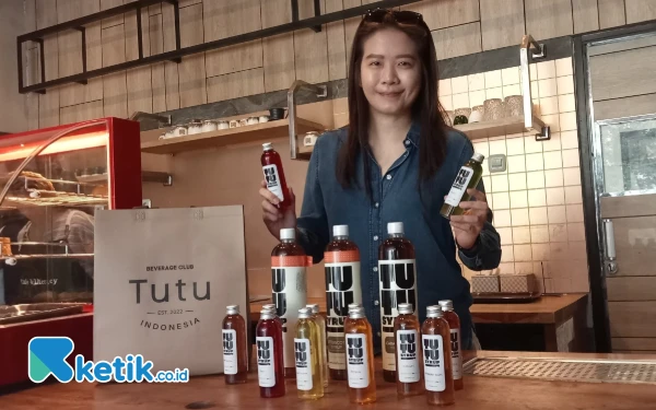 Thumbnail Berita - Bangkit dari Keterpurukan, Angela Susilo Tembus Pasar Global dengan Sirup Lokal Tutu