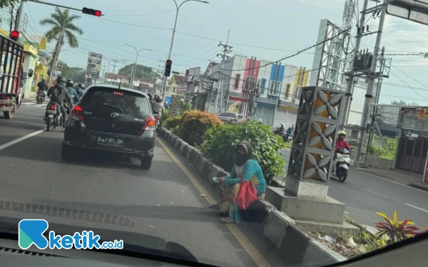 Thumbnail Berita - Kaleidoskop 2024, Malang Kota Pengemis dan Pengamen