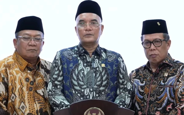 Thumbnail Berita - Presiden Prabowo Subianto Bahas Penurunan Biaya Haji 2025 Bersama Panja DPR RI