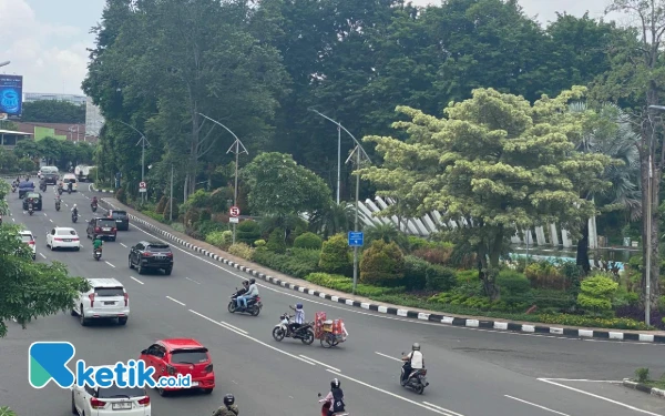 Thumbnail Berita - DPRD Surabaya Sebut Proyek Underpass Taman Pelangi Masih Terkendala Pembebasan Lahan