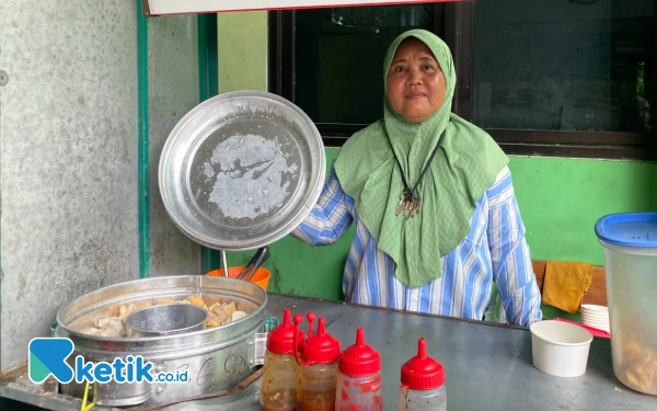 Thumbnail Berita - Program MBG Diterapkan di Surabaya, Kantin Sekolah Mulai Kehilangan Pelanggan