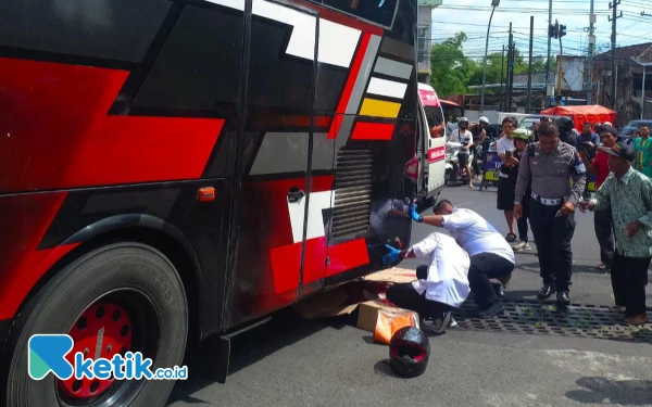 Thumbnail Berita - Kecelakaan Bus Pariwisata Kembali Terjadi di Kota Batu, Tukang Ojek Meninggal