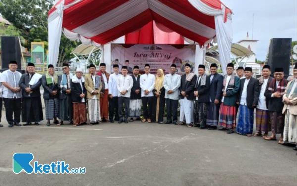 Thumbnail Berita - Pengajian Bulanan Pegawai Pemkot Bakal Digelar di Masjid Agung Ats-Tsauroh Kota Serang