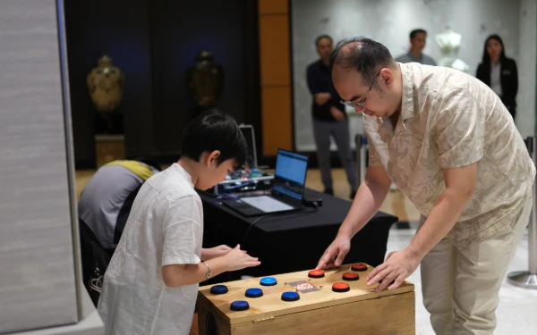 Thumbnail Berita - Kids Fun Tech, Mengenalkan Teknologi dengan Cara Seru di Sheraton Surabaya