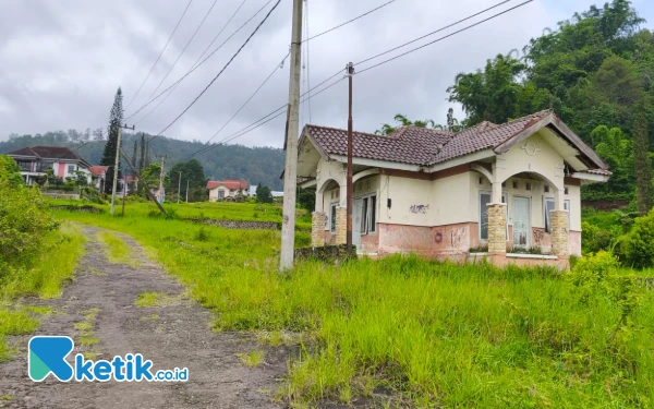 Thumbnail Berita - Menyusuri Vila-Vila Usang di Kota Batu, Siapakah Pemiliknya?