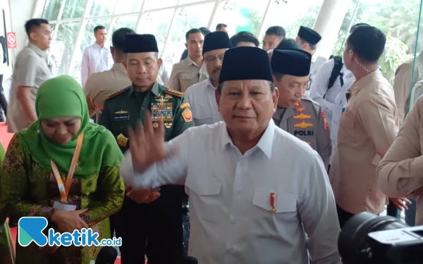 Thumbnail Berita - Heran Pejabat Sering Cari Alasan Perjalanan Dinas, Prabowo: Nggak Usah ke Luar Negeri Lima Tahun!