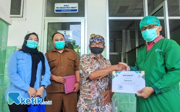 Thumbnail Berita - Alhamdulillah, Dua Pasien Tuberkulosis-RO di RSUD Pacitan Dinyatakan Sembuh