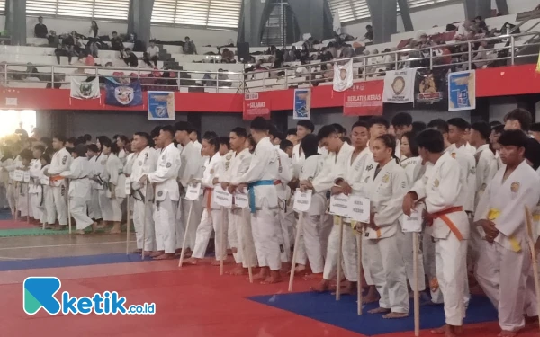 Thumbnail Berita - 350 Atlet Ju-Jitsu Ramaikan Kejurnas Piala Kajati Jatim