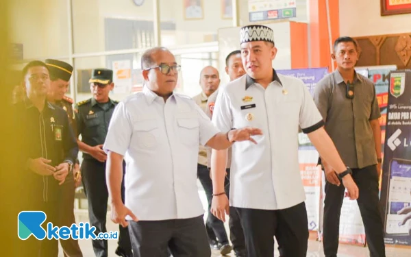 Thumbnail Berita - Bupati Dendi Beserta Jajaran Terima Kunjungan Kerja dan Silaturahmi Pj Gubernur Lampung