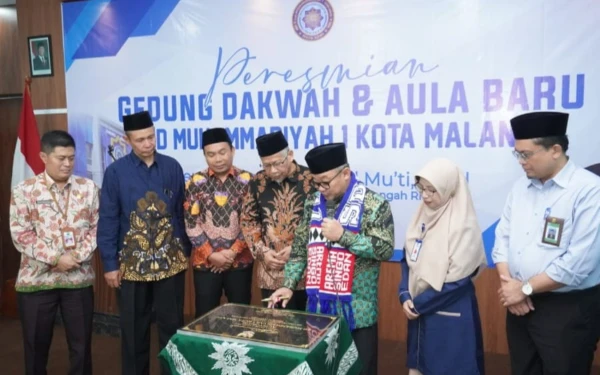 Thumbnail Berita - Auditorium SD Muhammadiyah 1 Malang Diresmikan Mendikdasmen, Dorong Pembentukan Karakter Siswa