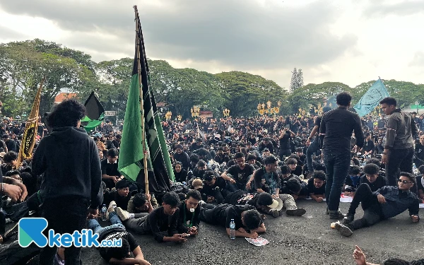 Thumbnail Berita - Tampung Tuntutan Mahasiswa, Ketua DPRD Kota Malang sebut Mitigasi Efisiensi Anggaran Sudah Dilakukan