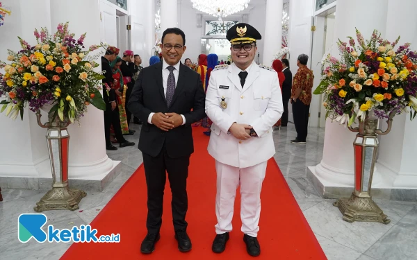 Thumbnail Berita - Mas Dhito Dilantik Bareng Sang Ayah Pramono Anung, Anies Baswedan: Ini Historis