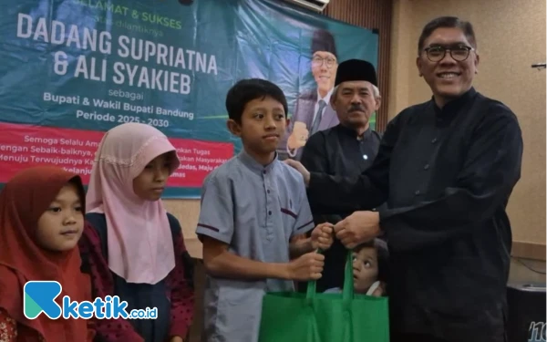 Thumbnail Berita - Ungkapan Syukur Dilantiknya Bupati dan Wakil Bandung, Dispora Santuni Puluhan Anak Yatim